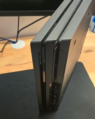 Controller PS4 Pro da 1 TB + ESP32 + 2