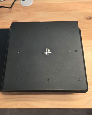 Controller PS4 Pro da 1 TB + ESP32 + 2