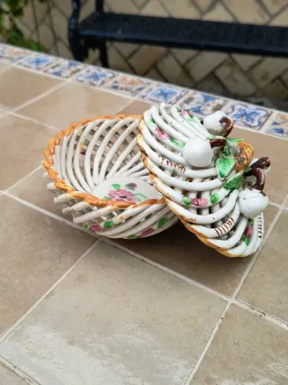 Antiguo joyero de cerámica