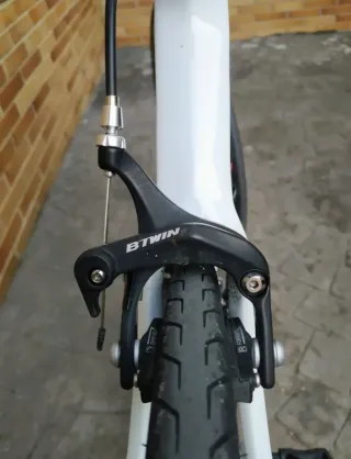 B'Twin Mach 720 Talla L Shimano 105