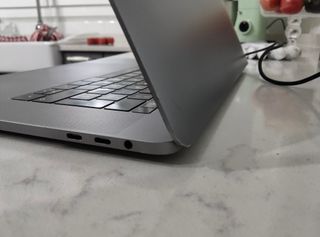 MacBook Pro 16 2TB 2019 (A1990) i9 2,3 GHz