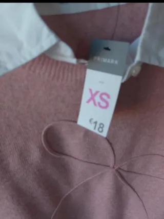 Jersey rosa con camisa blanca talla XS