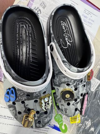 Crocs Edición Limitada Elvis Talla 42-43