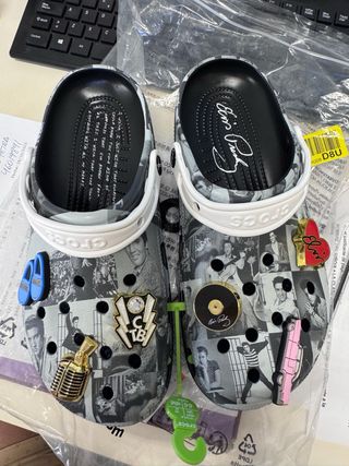 Crocs Edición Limitada Elvis Talla 42-43