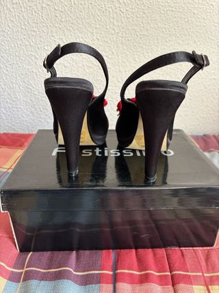 Zapatos Festissimo Tacón Negro y Rojo