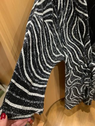 Vestido fiesta Zara Talla M, impecable. Elástico.