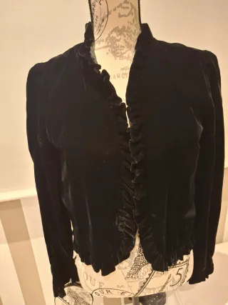 Chaqueta corta terciopelo hecha a mano