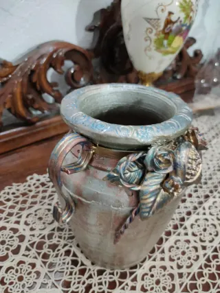 JARRÓN DE CERÁMICA