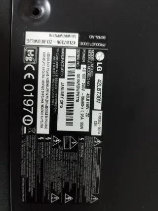 TV LG 42LB730V SmartTV 3D. Se queda en logo.