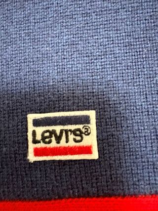 Jersey Levi's azul con rayas