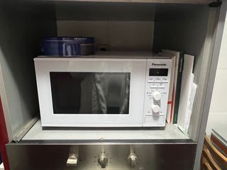 Microondas Panasonic Inverter Blanco