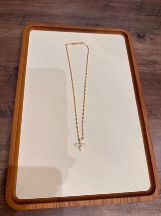 Collar Cruz Flor Brillante