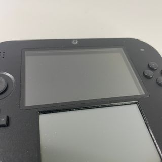 Nintendo 2DS Mario Kart 7 con gioco e accessori