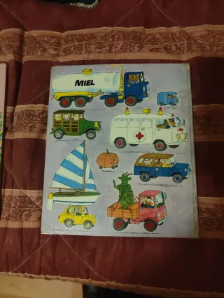 Los tres cerditos,La estación deServicio,De dónde.