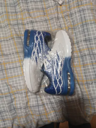 Zapatillas deportivas hombre nuevas