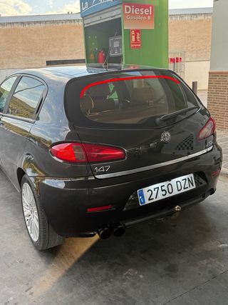 Alfa Romeo  147 2006