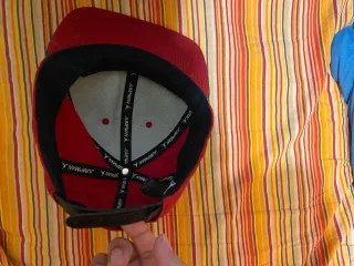 Cappellino Jordan Rosso e Grigio