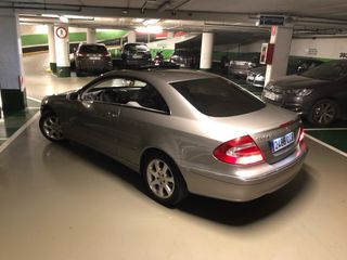 Mercedes-Benz  CLK 2002