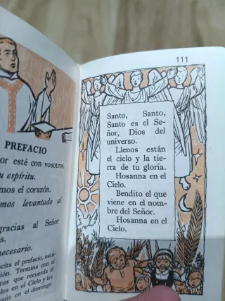 Libro de mi primera comunión con caja