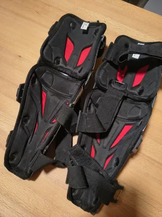 Protezioni Ginocchia MTB Nere