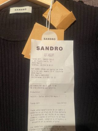 Jersey Sandro Negro con Botones Joya