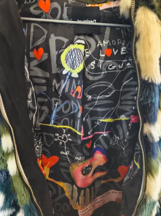 Chaleco peludo multicolor talla L