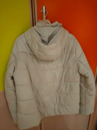 Abrigo acolchado Springfield beige Talla 46