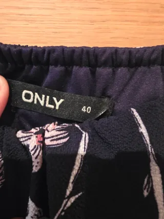 Vestido largo floral Only negro y rosa