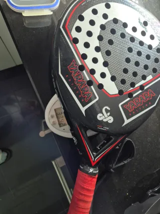 Pala Pádel Vibor-A Yarara Black Edition