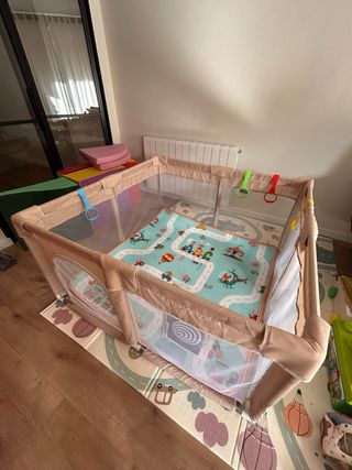 Parque infantil beige