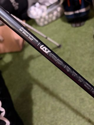 Wilson Staff Híbrido 4 22º