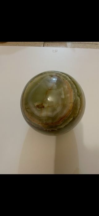 Esfera de mármol pulido 18-20 cm