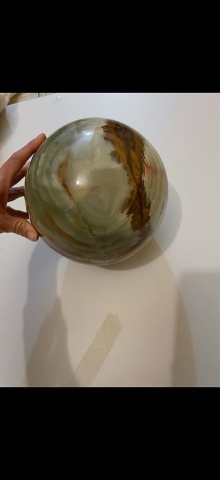 Esfera de mármol pulido 18-20 cm