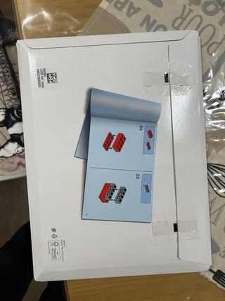 LEGO Technic Peugeot 9X8 24h Le Mans