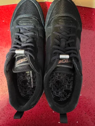 Tenis Skechers Negros