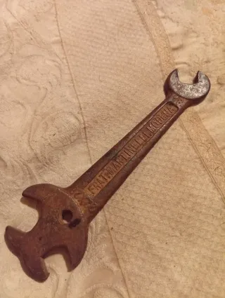 Chiave inglese Frat. Martini & C. Modena