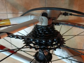 Bicicleta de carretera Cube Peloton