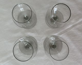 Vasos para chupito (12) y copas brandy o licor (4)