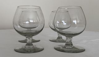 Vasos para chupito (12) y copas brandy o licor (4)