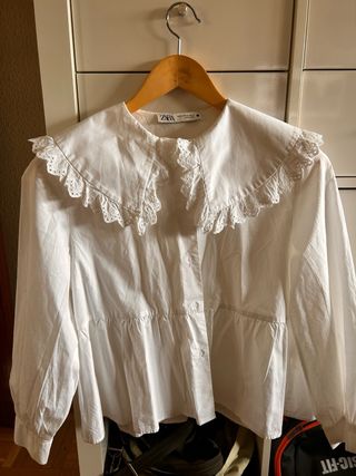 Blusa Zara Blanca Cuello Volante Talla 34