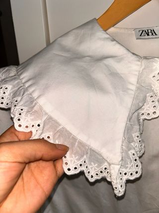 Blusa Zara Blanca Cuello Volante Talla 34