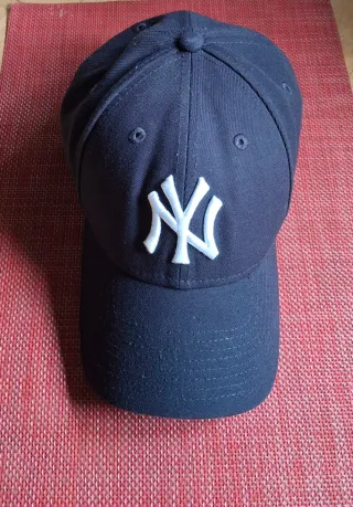 Gorra New York Yankees Azul y Blanca