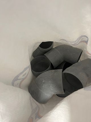 Codos de PVC para tuberías son más de la foto