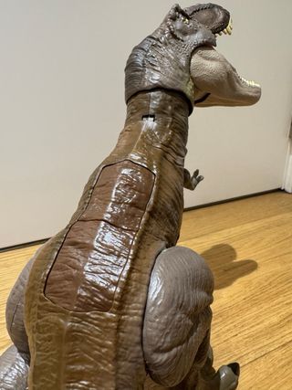 Juguete Mattel T-Rex Ataque Bestial Jurassic World