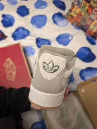 Adidas Zapatillas Beige/Gris Nuevas Originales