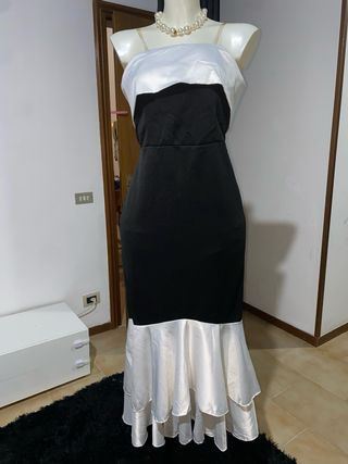 Abito lungo bianco e nero