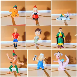 Figuras de colección variadas