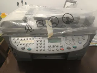 Impresora Multifunción Fax/Copiadora/Escáner
