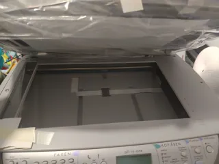 Impresora Multifunción Fax/Copiadora/Escáner