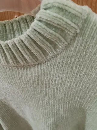 Jersey suave y calentito verde hierba talla M